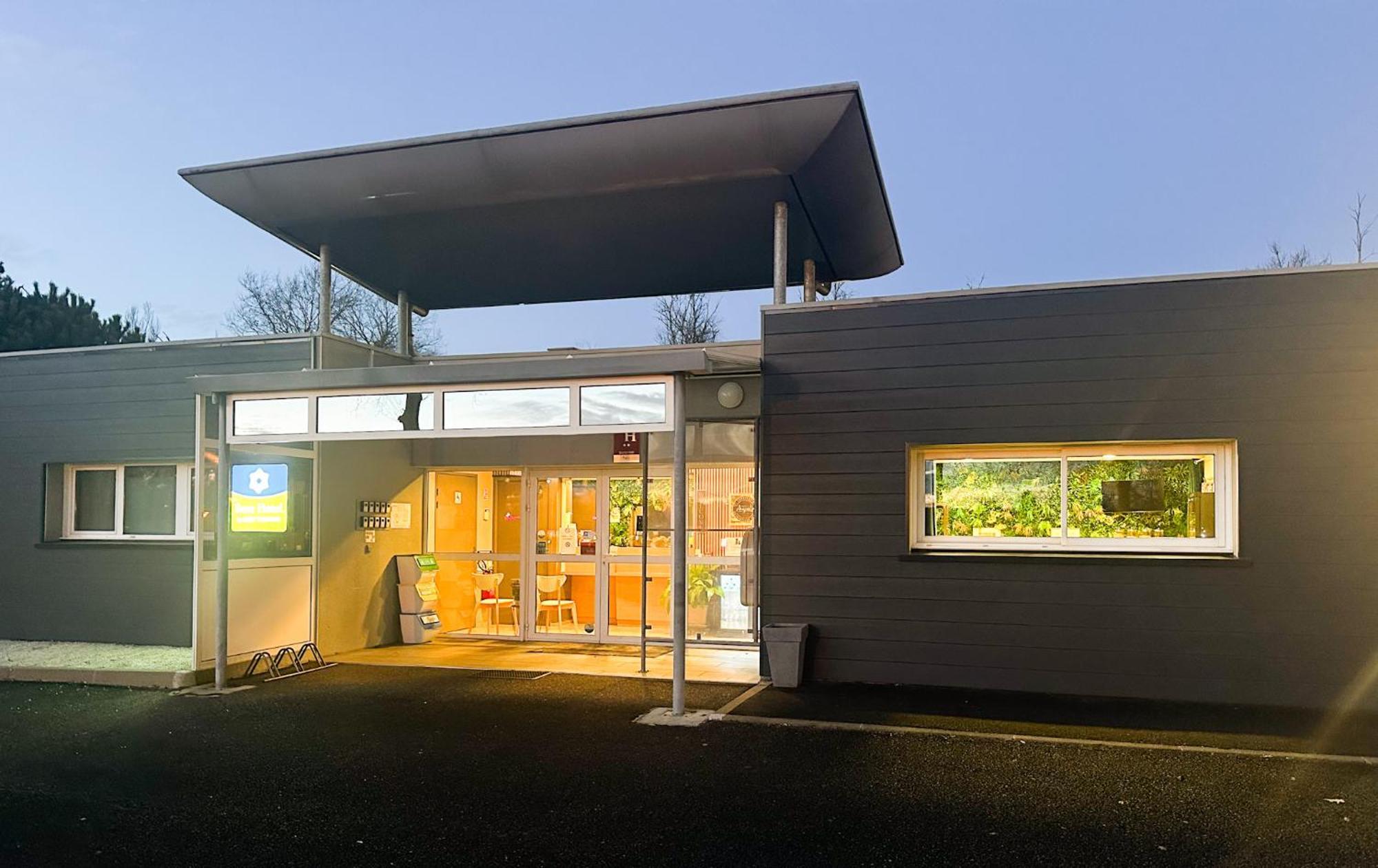 Sure Hotel By Best Western Mont-De-Marsan Saint-Pierre-du-Mont  Exterior foto